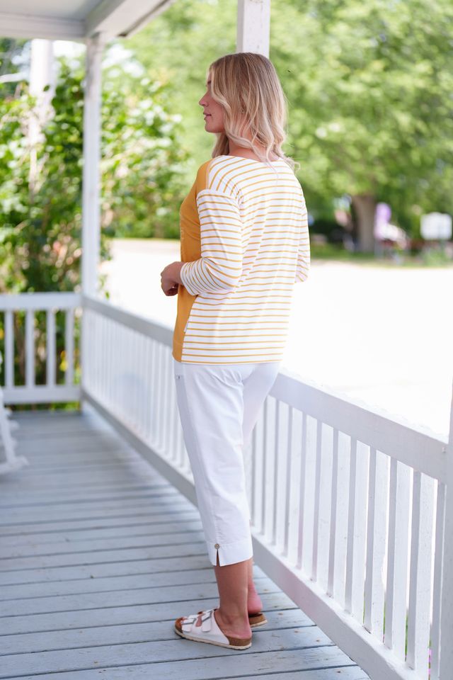 White Vino Short Pants